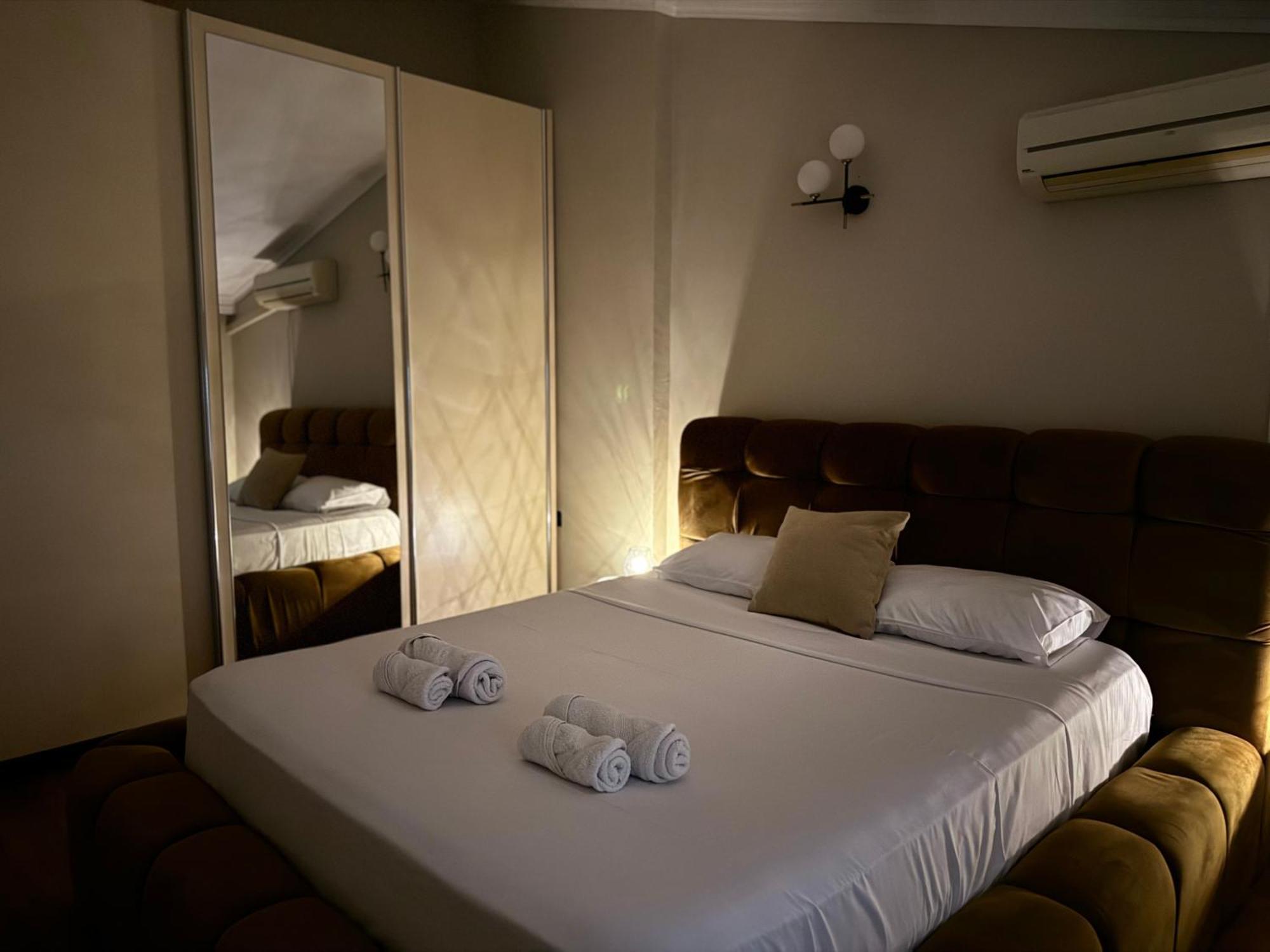 Golden Dublex Tirana Apartment Exterior photo